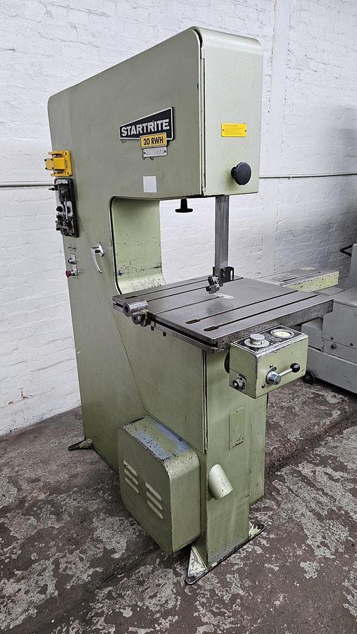 Used STARTRITE 20RWH VERTICAL BANDSAW WITH HYDRAULC TABLE FEED