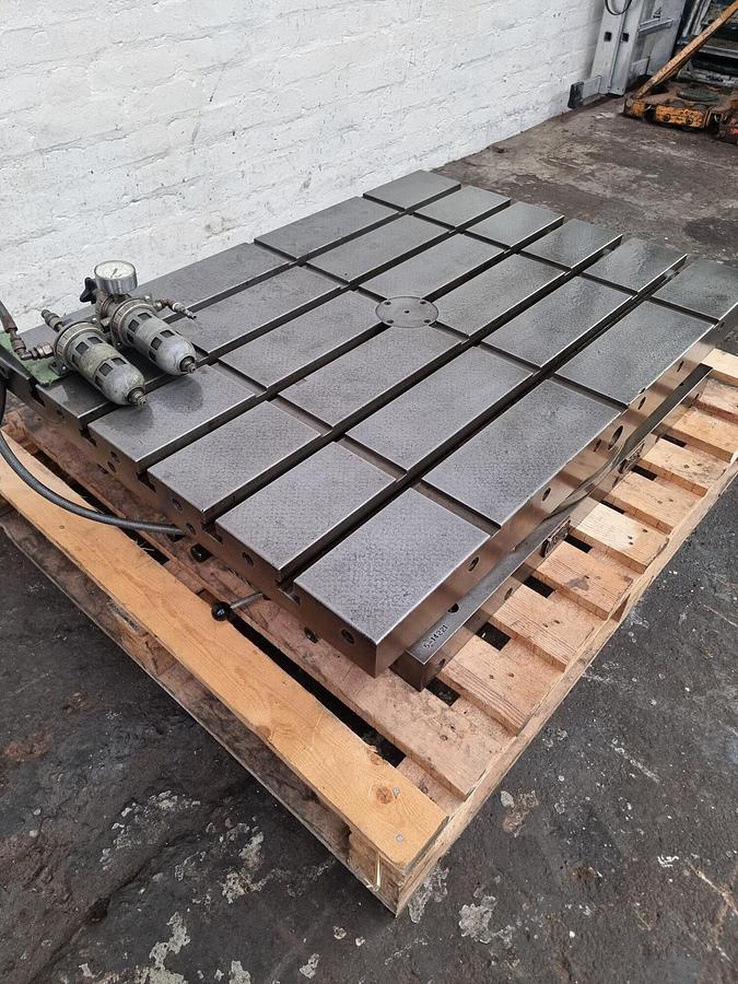 Used DeVlieg Type “AM” AIR LIFT ROTARY TABLE