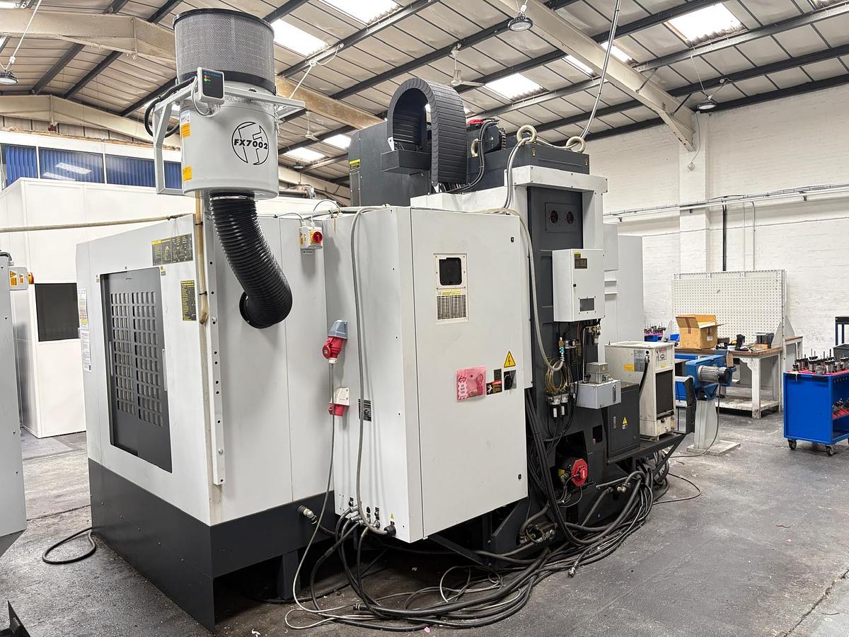 Used 2013 FEELER LARGE CAPACITY VERTICAL CNC MACHINING CENTRE VB-1650A