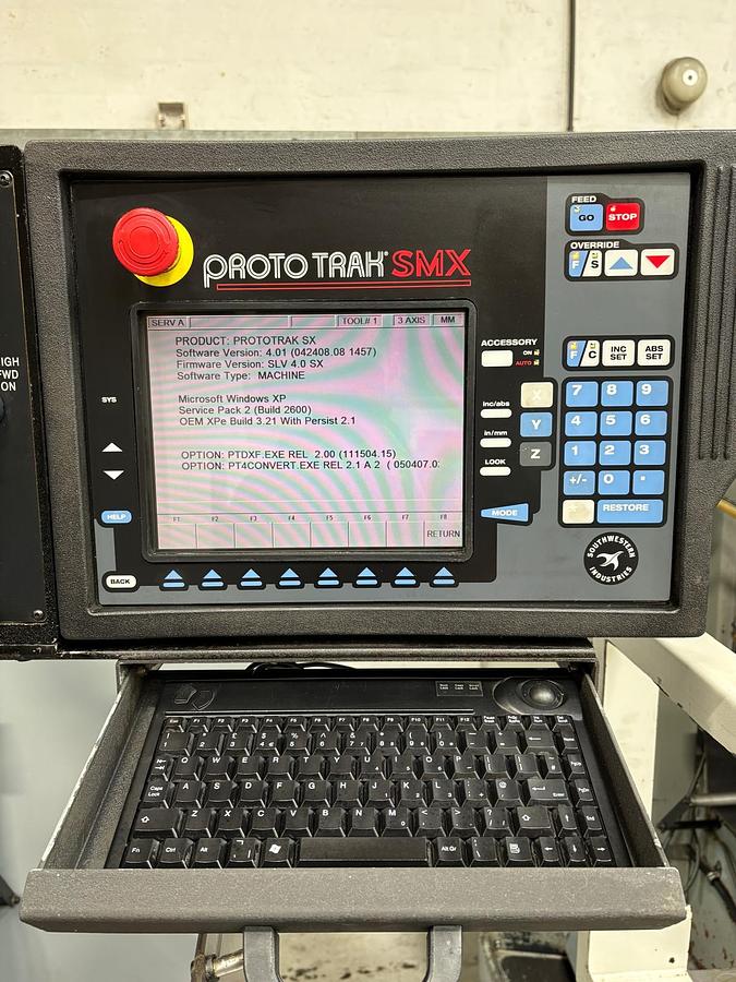 Used 2010 XYZ SMX 5000 VERTICAL BED TYPE CNC MILLING MACHINE