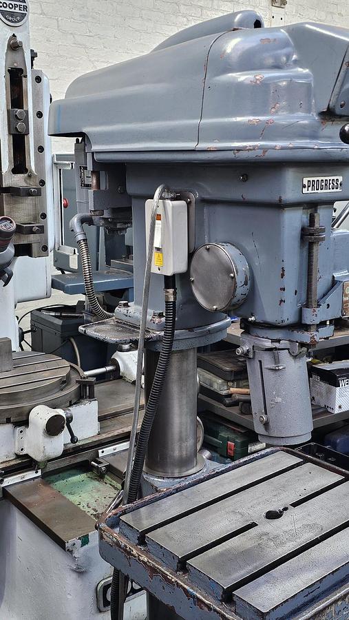 Used GATE PROGRESS 3A HEAVY DUTY DRILLING MACHINE