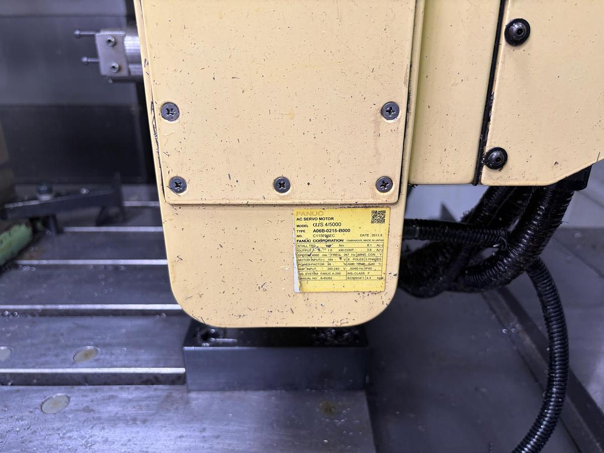 Used 2012 FEELER VERTICAL CNC MACHINING CENTRE VMP-1100