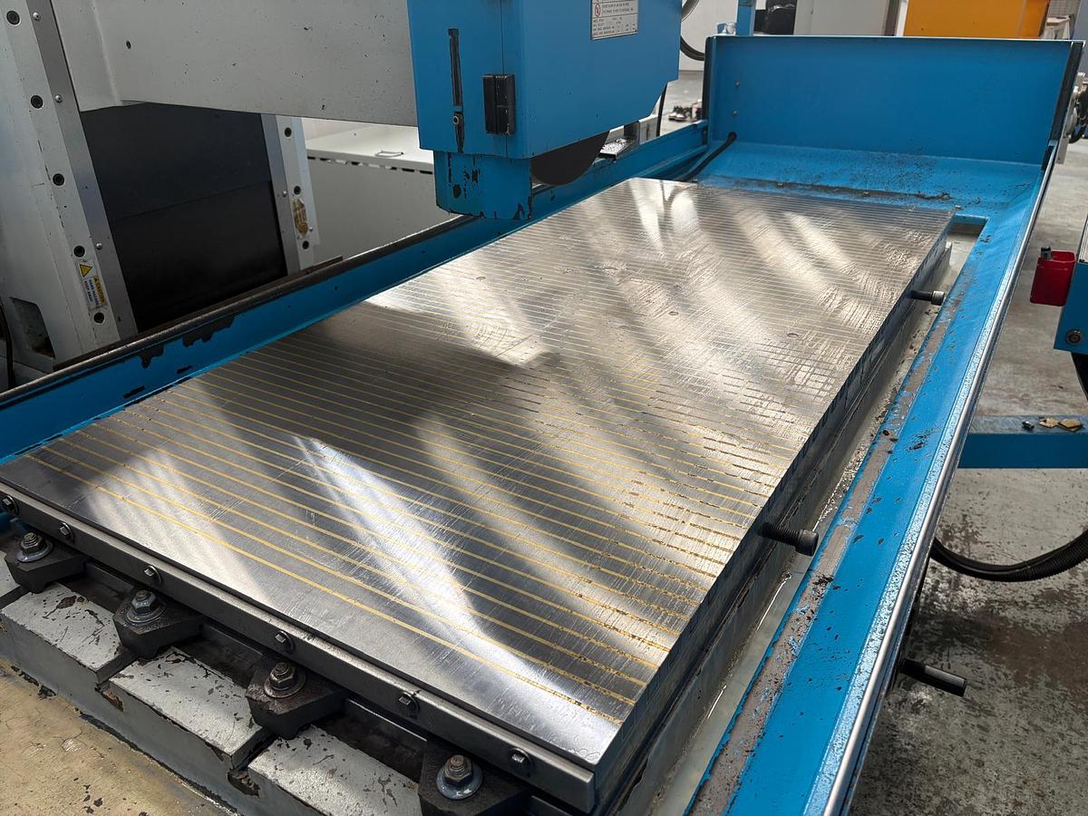 Used 2014 PERFECT PFG 70150AHRD SURFACE GRINDING MACHINE WITH AUTOMATIC DOWNFEED & CROSS FEEDS