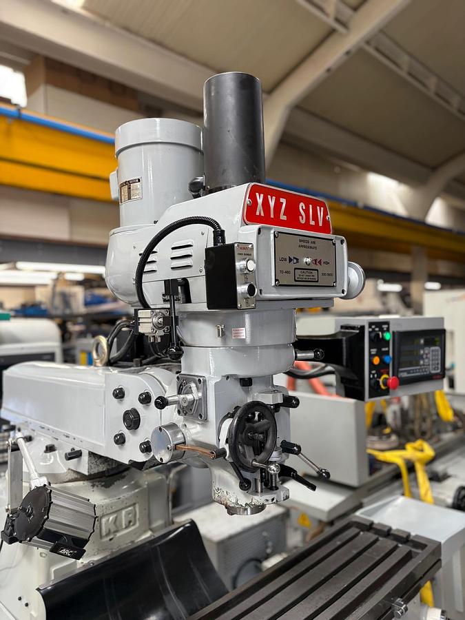 Used XYZ SLV HEAVY DUTY TURRET MILLING MACHINE
