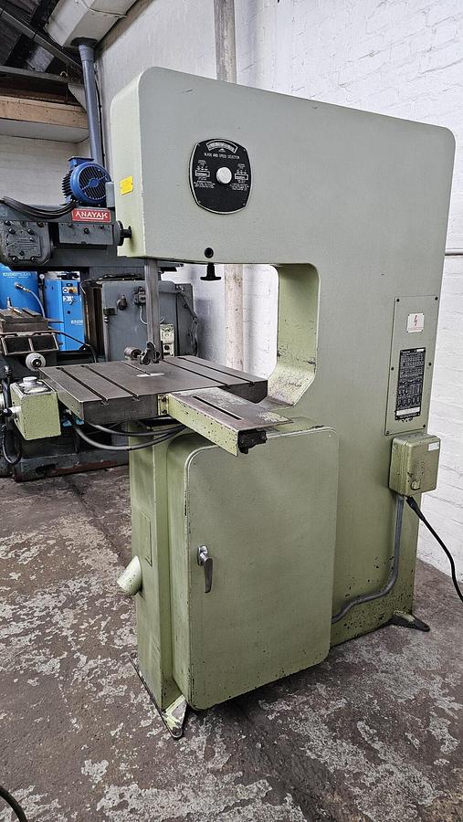 Used STARTRITE 20RWH VERTICAL BANDSAW WITH HYDRAULC TABLE FEED