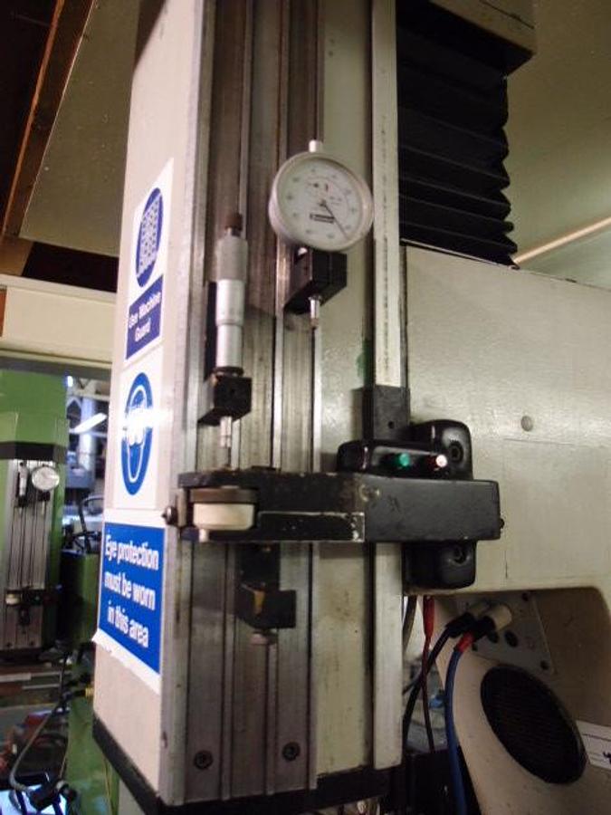 Used HURCO 900M MARK 2 LARGE CAPACITY PRECISION SPARK EROSION MACHINE WITH 50A PULSE GENERATOR