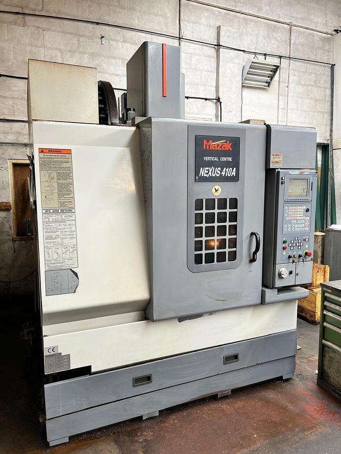 Used MAZAK VCN 410A VERTICAL MACHINING CENTRE