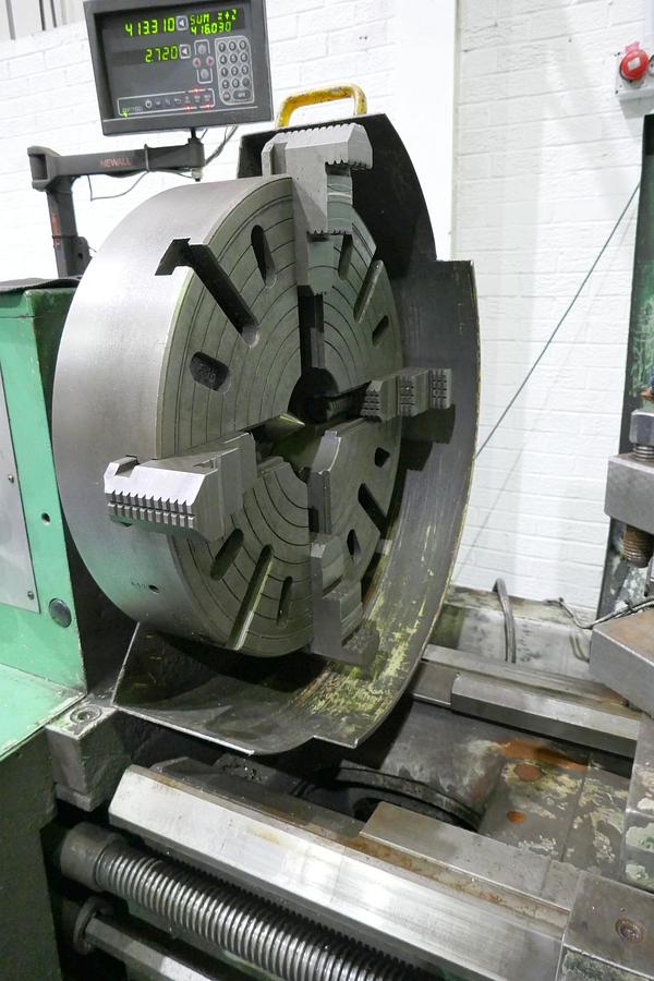 Used 2007 TRENS SN710S GAP BED UNIVERSAL CENTRE LATHE