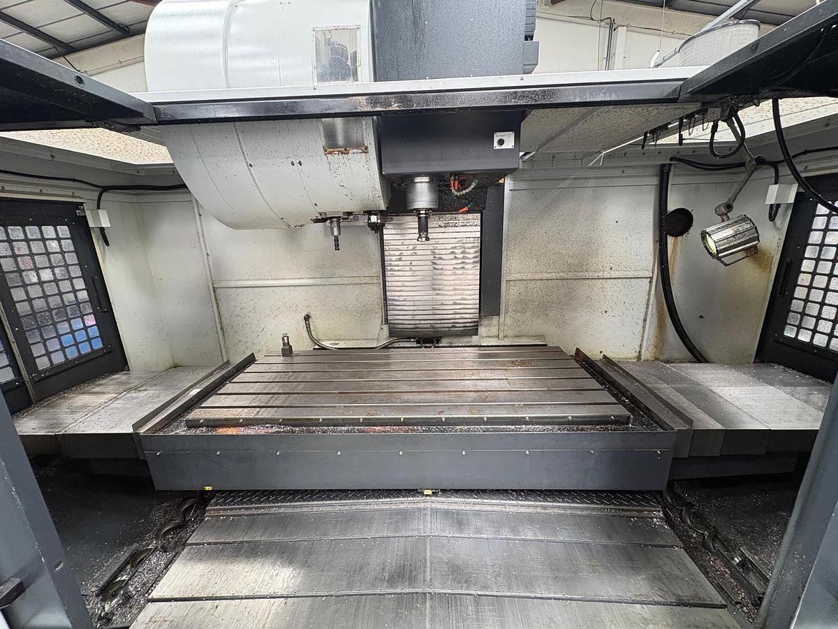 Used 2013 FEELER LARGE CAPACITY VERTICAL CNC MACHINING CENTRE VB-1650A