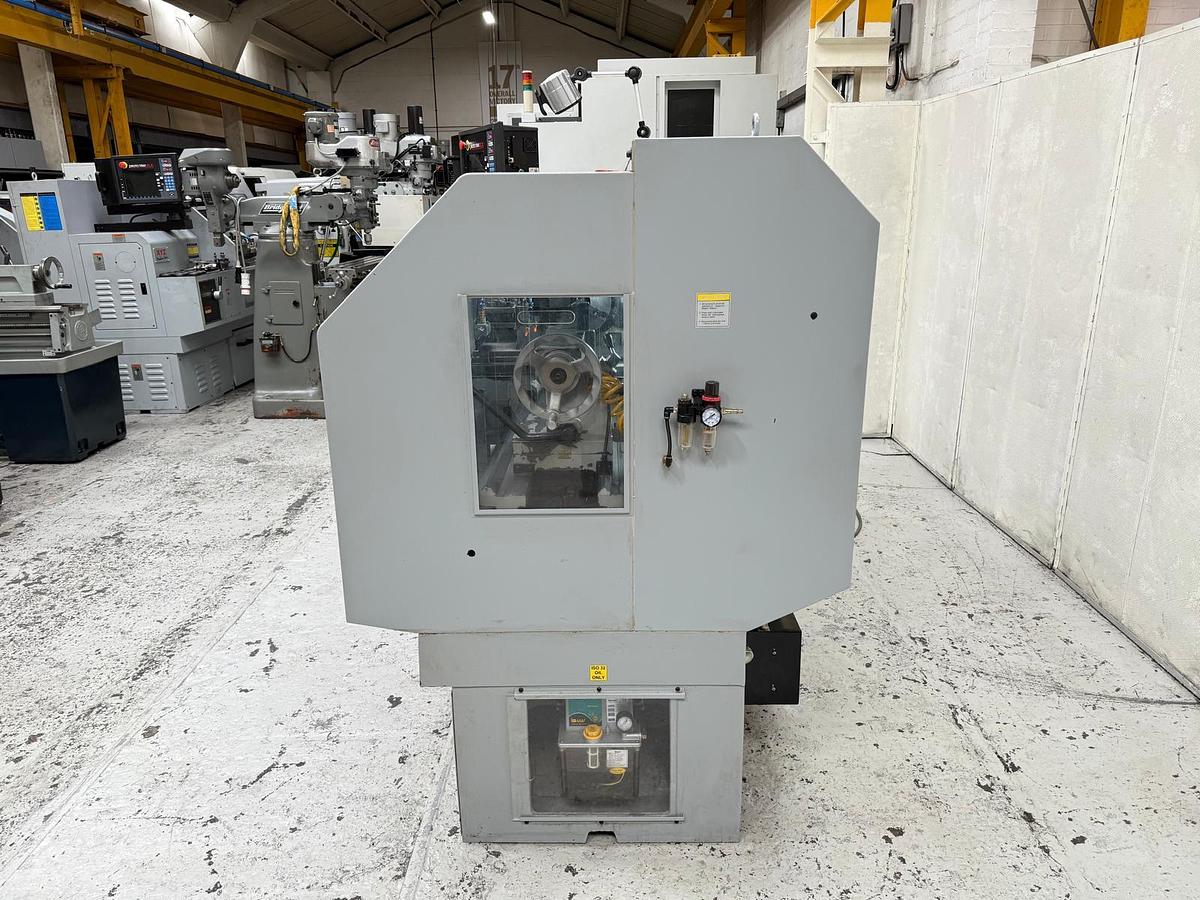 Used XYZ PROTURN SLX 425 X 1250MM CNC/MANUAL TEACH GAP BED CENTRE LATHE