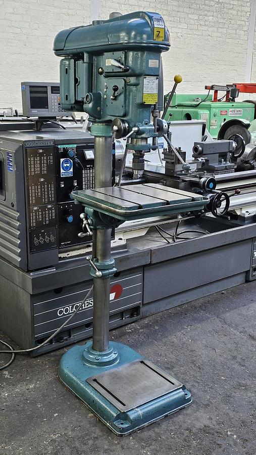 Used FOBCO 7 EIGHT HEAVY DUTY DRILLING MACHINE