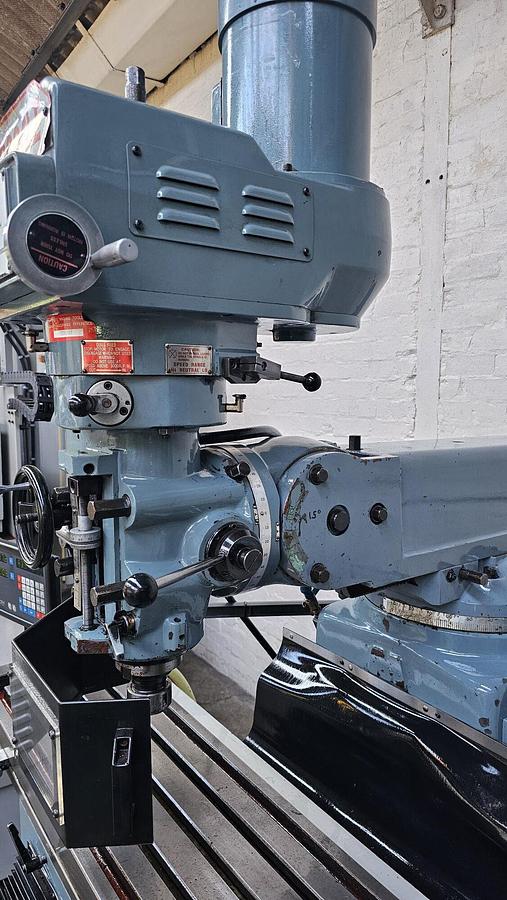 Used EXCEL PINNACLE PKTM-5VS HEAVY DUTY TURRET MILLING MACHINE – EXCELLENT CONDITION!