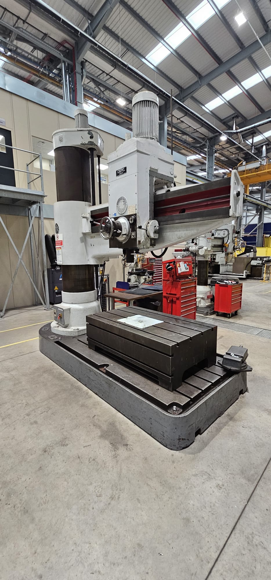 Used CESPEL RFH 100 x 2250 HEAVY DUTY RADIAL ARM DRILLING MACHINE