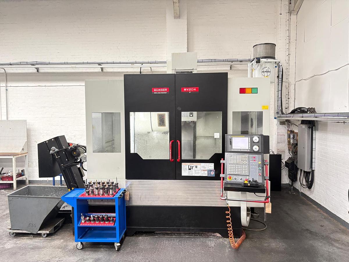Used 2016 QUASER VERTICAL CNC MACHINING CENTRE MV204P