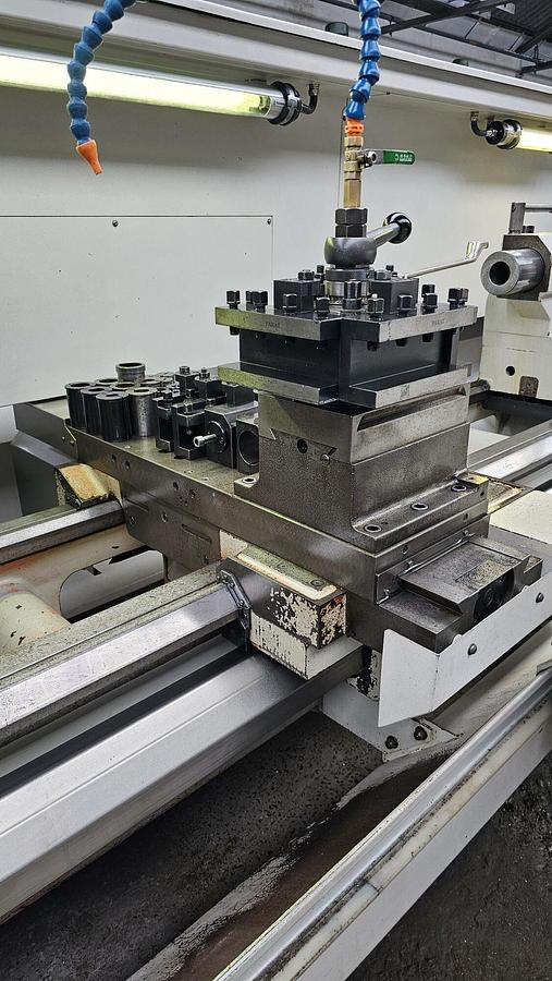 Used COLCHESTER COMBI 6000 x 3000MM CNC/MANUAL GAP BED LATHE