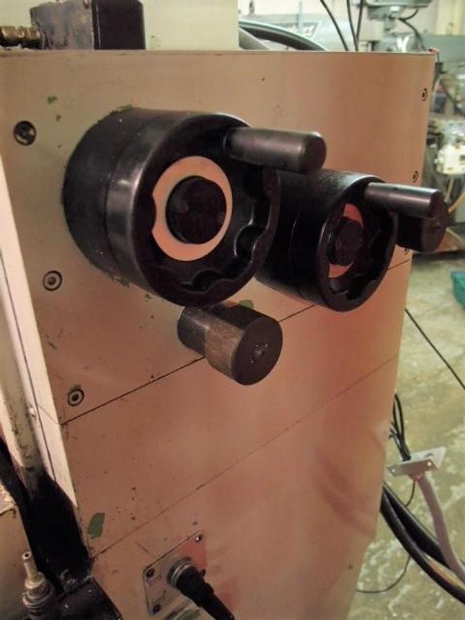 Used HURCO 900M MARK 2 LARGE CAPACITY PRECISION SPARK EROSION MACHINE WITH 50A PULSE GENERATOR