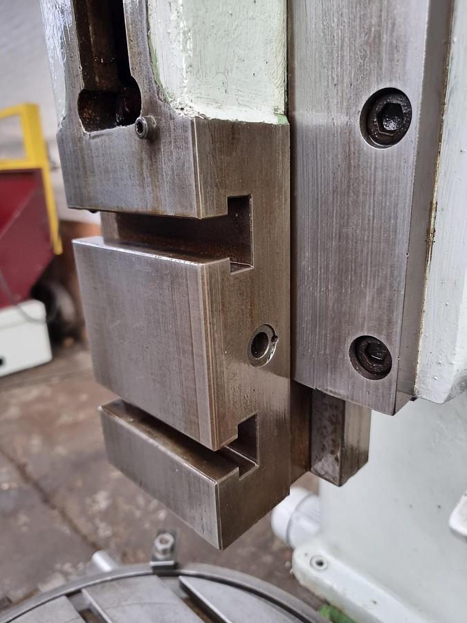 Used COOPER CH 25 250MM PRECISION TOOLROOM SLOTTING MACHINE