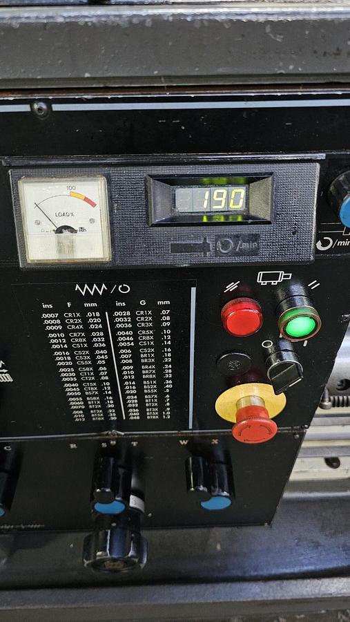 Used COLCHESTER TRIUMPH VS2500 X 1250MM GAP BED CENTRE LATHE