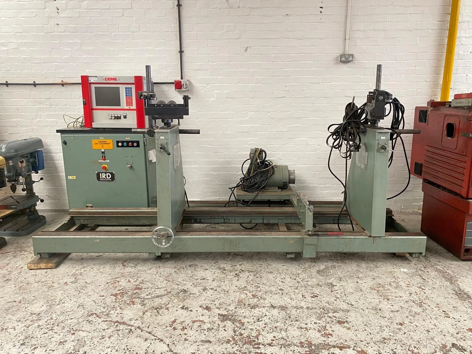 Used IRD B50 SOFT BEARING HORIZONTAL BALANCING MACHINE