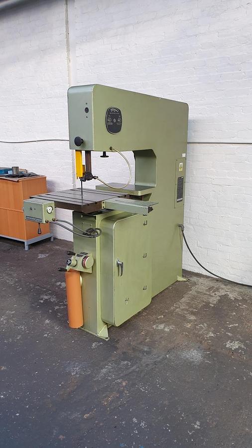 Used STARTRITE 30RWH VERTICAL BANDSAW WITH HYDRAULC TABLE FEED – SOLD