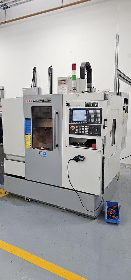 Used 2015 XYZ MINI MILL 560 VERTICAL CNC MACHINING CENRE