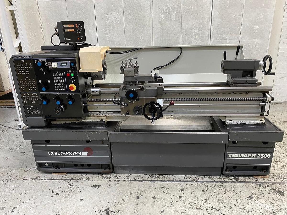 Used COLCHESTER TRIUMPH VS2500 X 1250MM GAP BED CENTRE LATHE