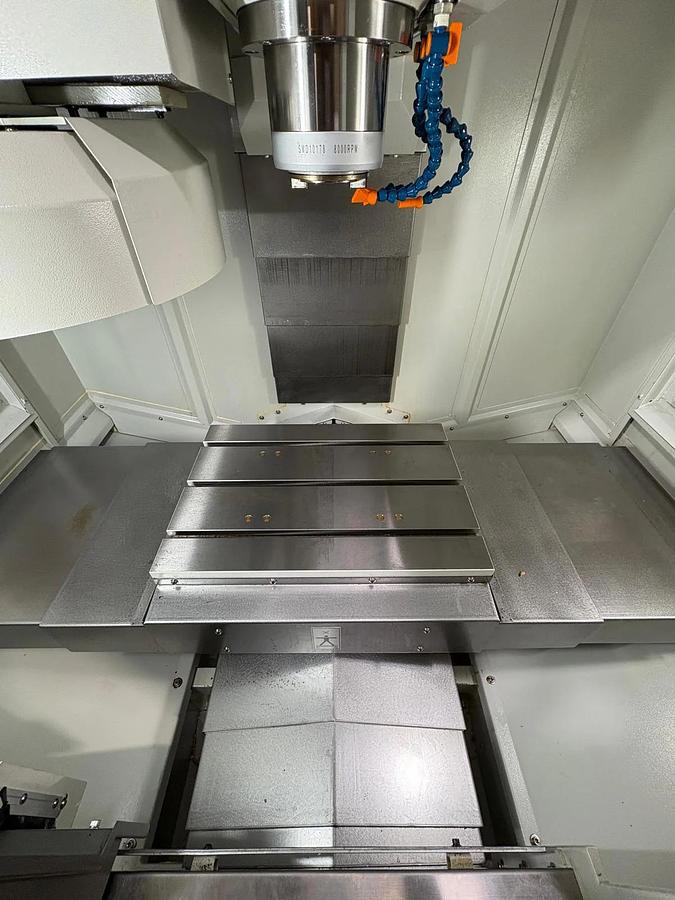 Used 2018 XYZ 500 LR VERTICAL CNC MACHINING CENTRE