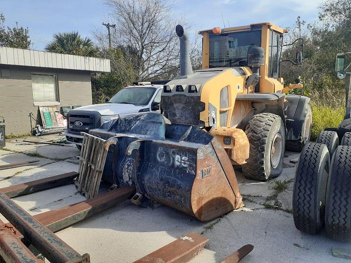 Used 2013 VOLVO L90G