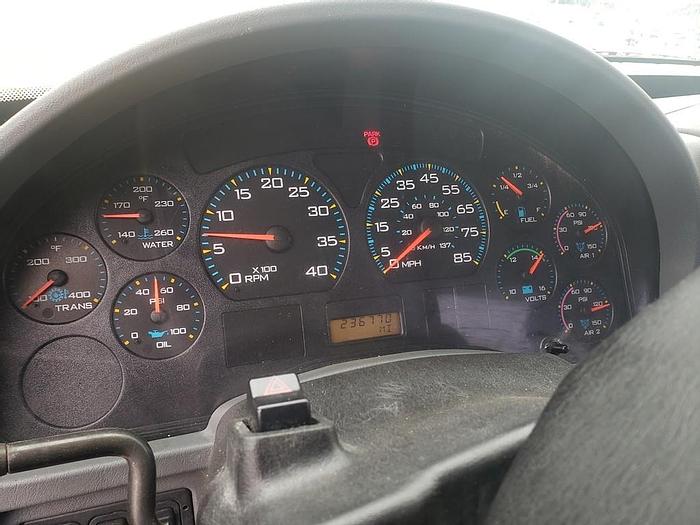 Used 2007 International 4400 Skyhoist RX87 Sign Crane - M26707