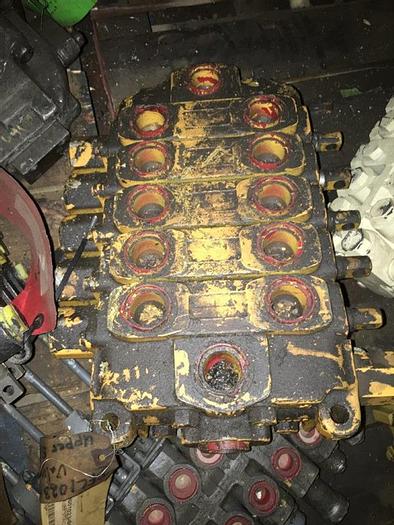 Used Driltech Hydraulic Valve - 001023-008