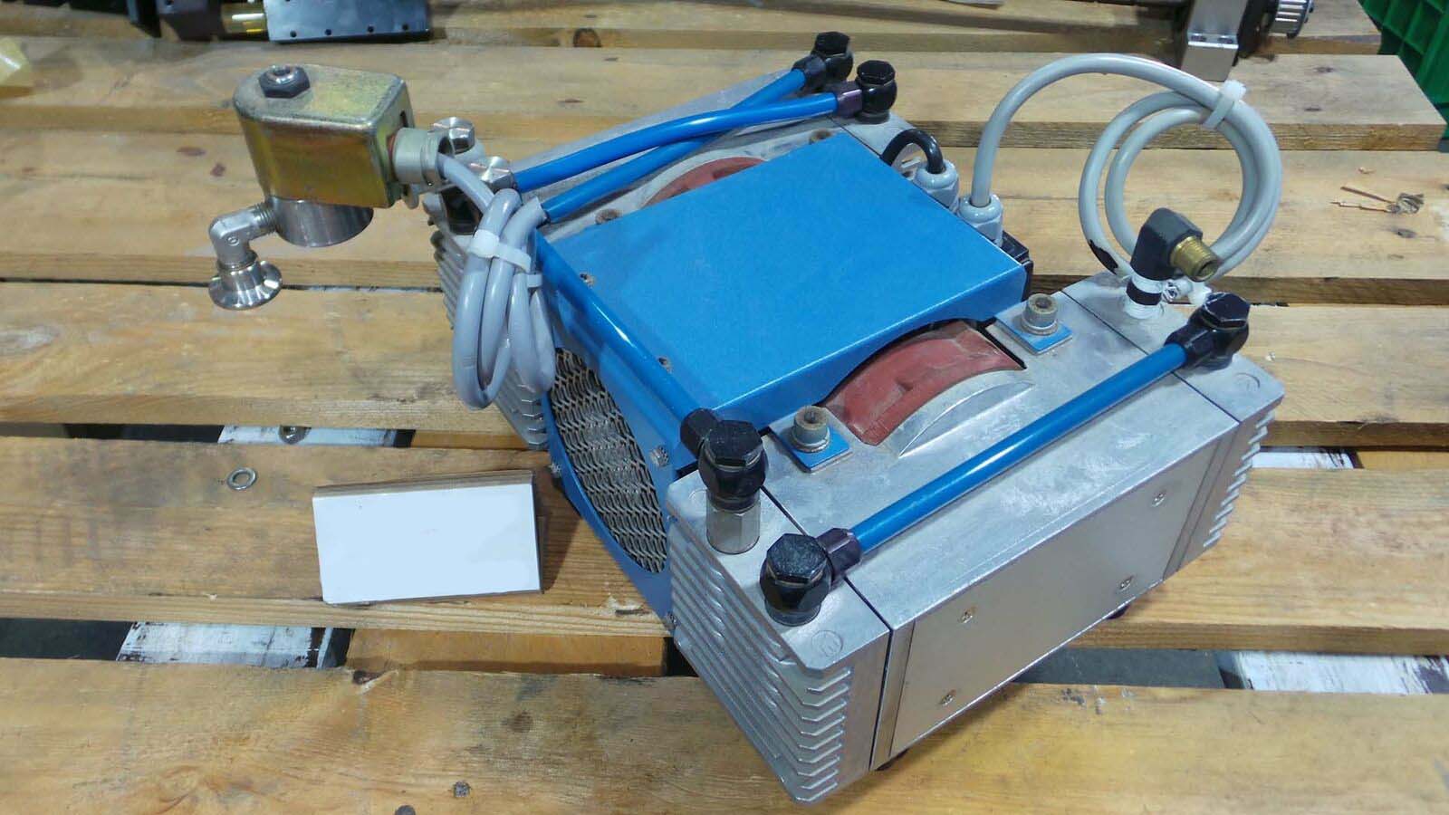 Used ABM Vacuubrand 4EKGF63CX-4 Pump, 4EKGF63CX-4 / 230V / 50~60Hz / 0,18kW / Diaphragm Vacuum Pump /