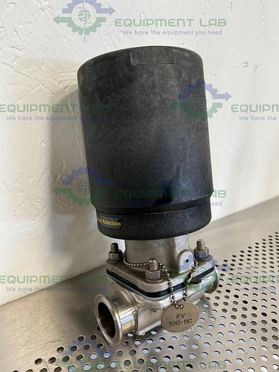 Used ITT Pure-Flo  AP1509  Stainless Steel Diaphragm Valve w/ 1 1/2" Sanitary Fit