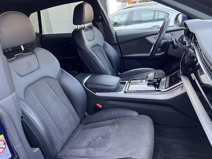 Usato 2020 AUDI Q8