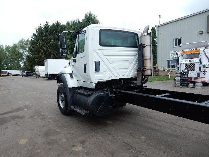 Used 2006 International 7600- Stock #: 8594