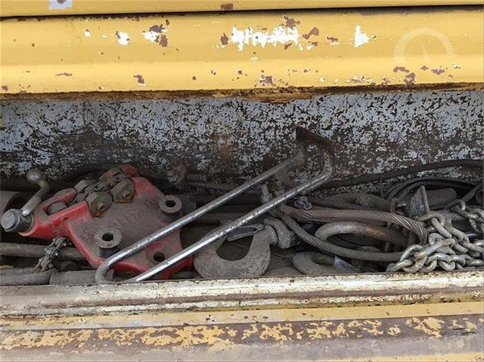 Used 2005 Smeal 10T Pump Hoist Rig