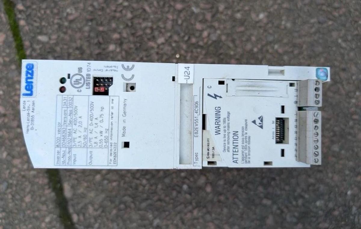 Usato LENZE E82EV551