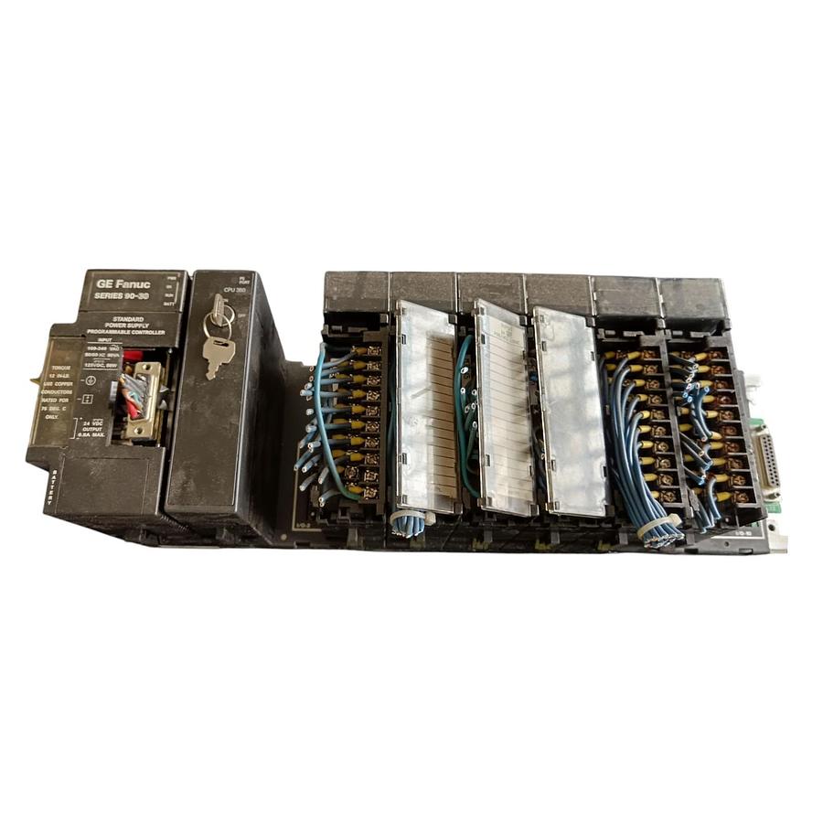 Usato GE FANUC IC693PWR321Y + IG693CPU350-CG + moduli