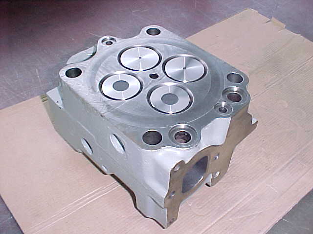 Used CYLINDER HEADS DEUTZ TBD 616