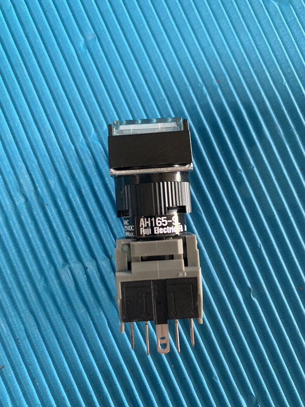 Used Fuji Electric Push Button W/lamp AH165-SL