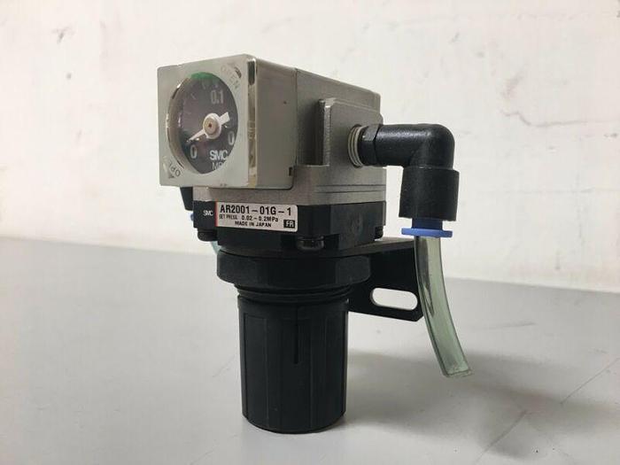 Used SMC AR2001-01G-1 Modular Regulator