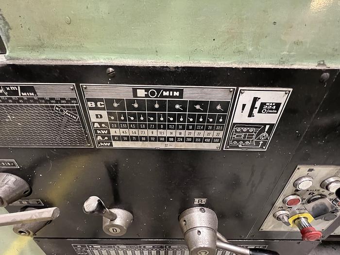 Used BRUGT DREJEBÆNK FABRIKAT TOS, MODEL SU 100 X 3000