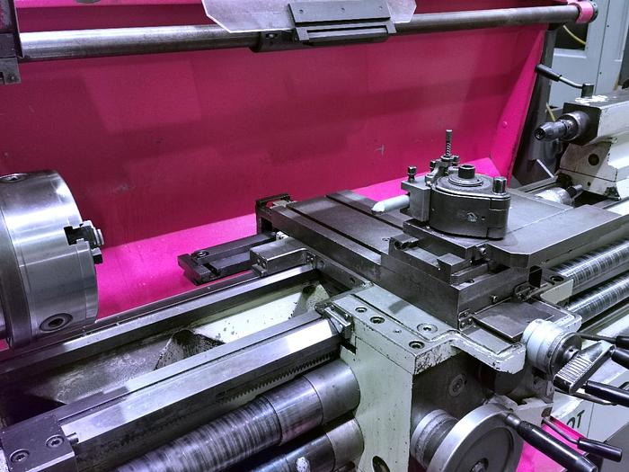 Gebraucht 2000 Leit- und Zugspindeldrehmaschine FAMOT EUROPA