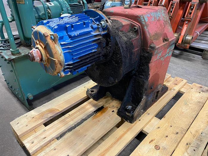 Used BEVI Electric motor with reducer 4 kW