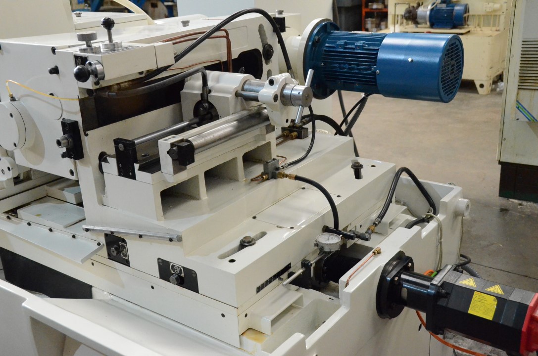 Usado ESTARTA 322 CNC Rectificadoras sin centros #4433