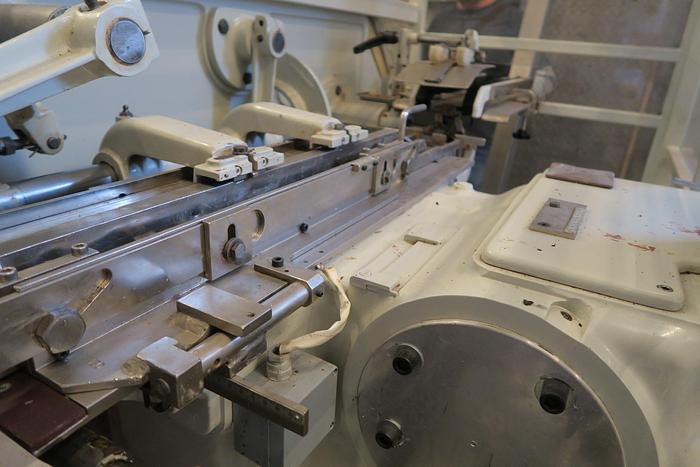 Used SIG CL CHOCOLATE BAR WRAPPER