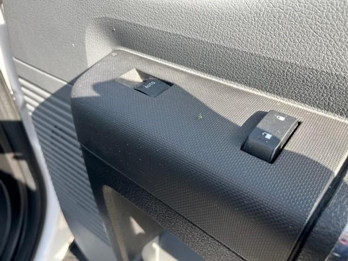 Used Altec AT40-G Bucket Boom on 2015 Ford F550 4x4 Extended Cab Utility Bucket Truck