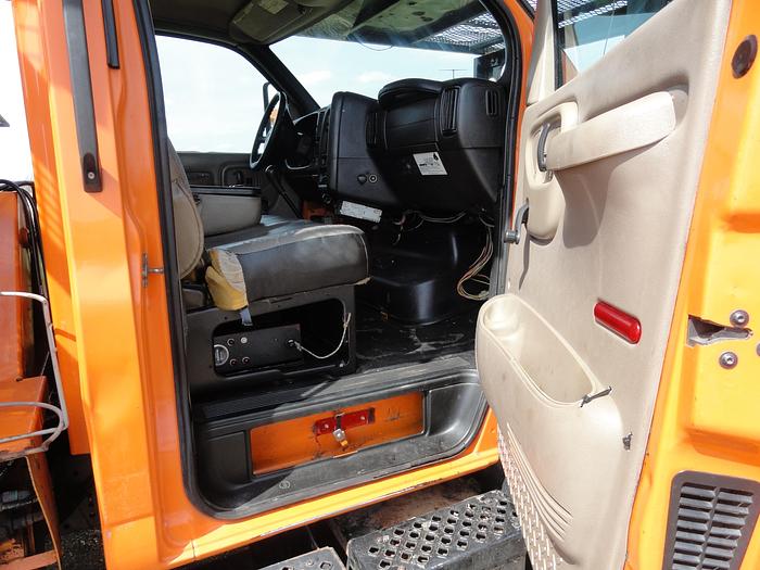 Used 2009 GMC / Altec TOPKICK C7500 LRV60- E70