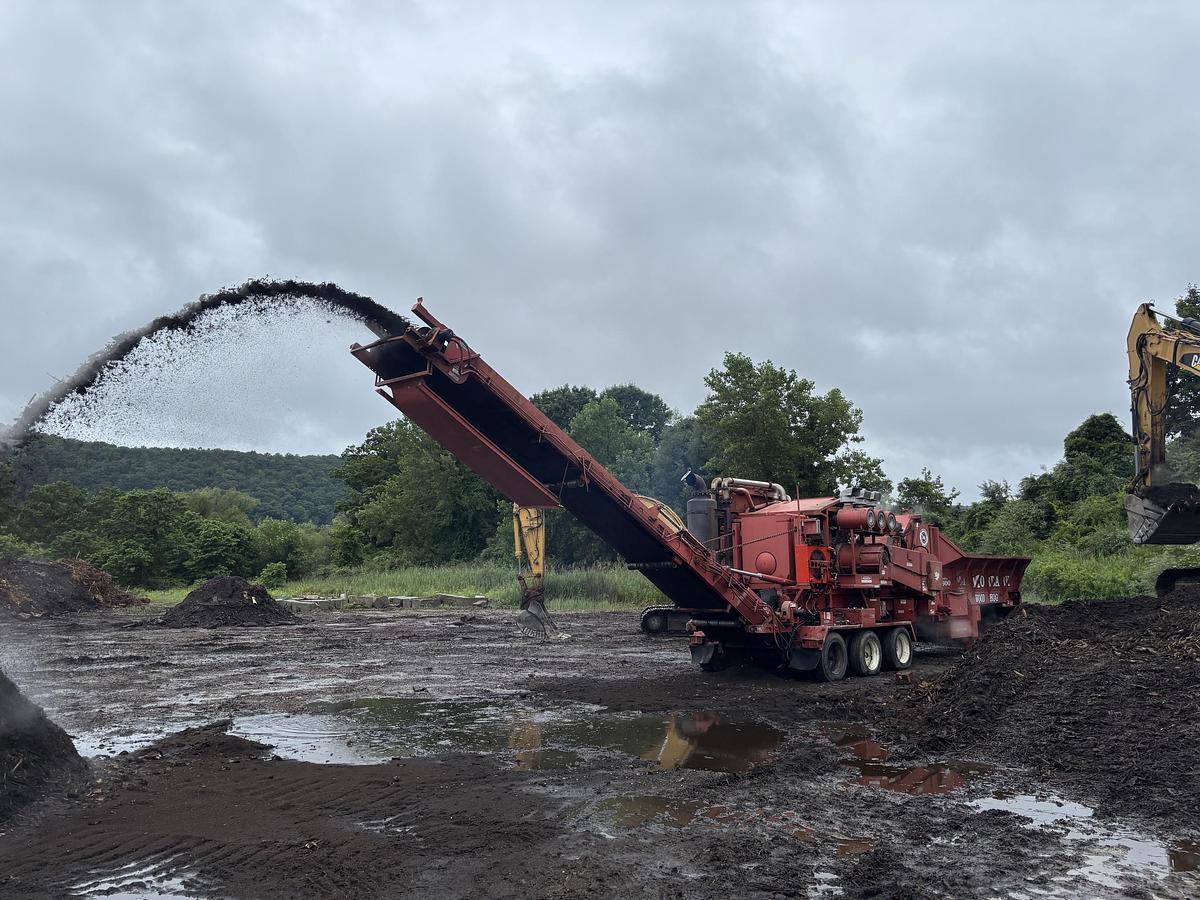 Used 2002 Morbark 5600