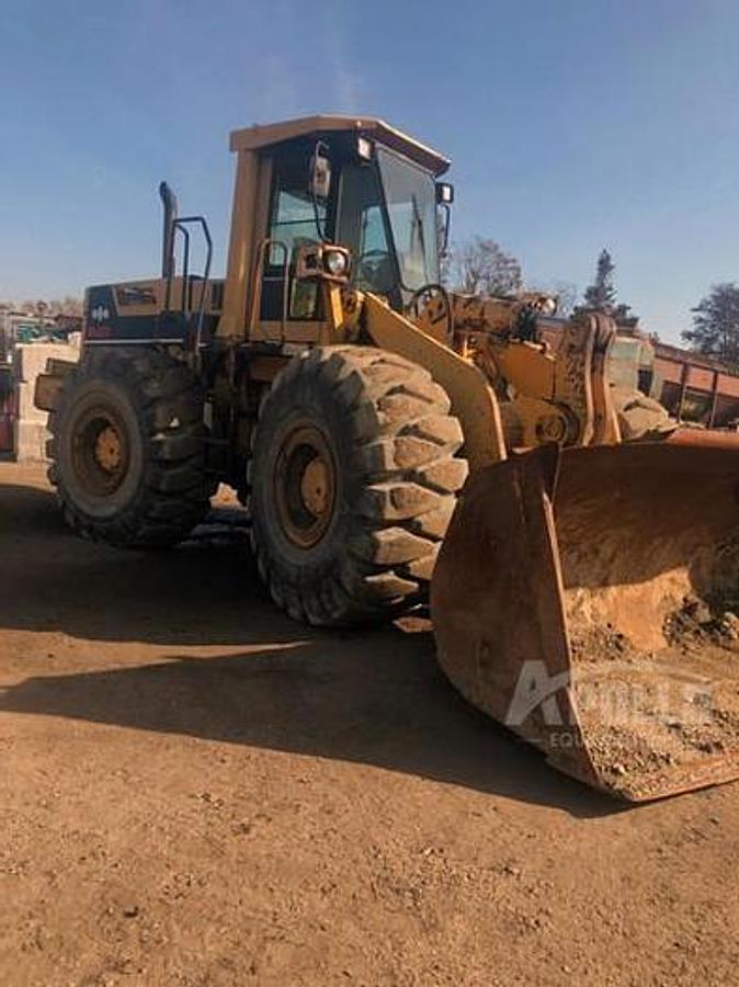 Used 1998 Komatsu 420 Wheel Loader