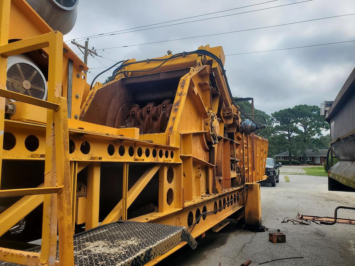 Used 2004 CBI 4800 B. Electric